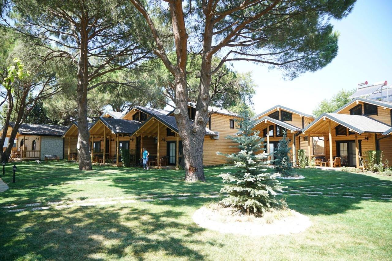 Pino Mar Luxury Bungalows Erdek Bagian luar foto