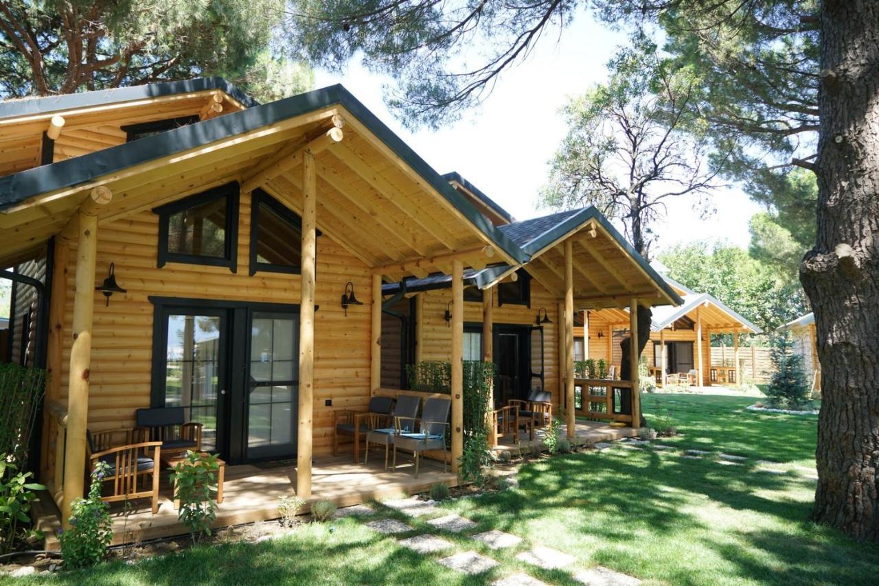 Pino Mar Luxury Bungalows Erdek Bagian luar foto