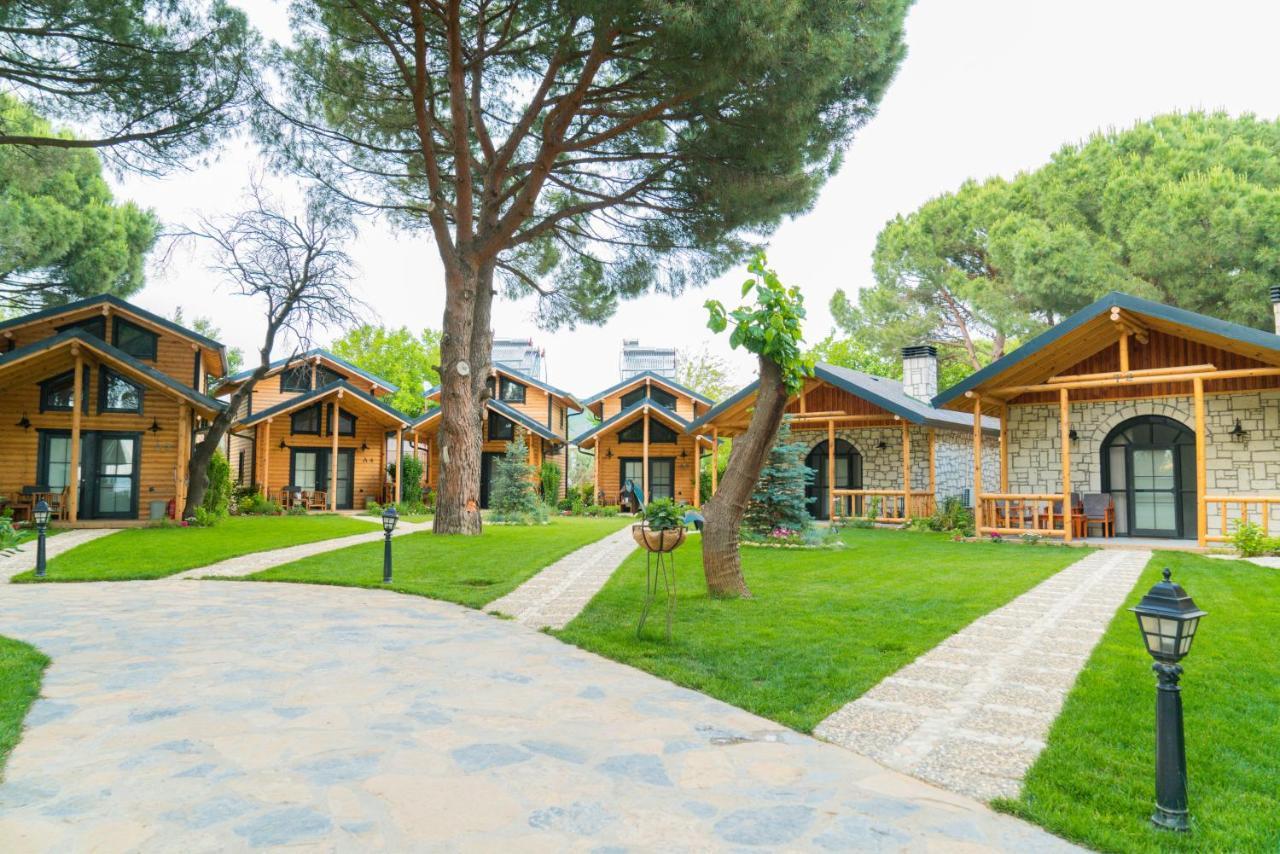 Pino Mar Luxury Bungalows Erdek Bagian luar foto