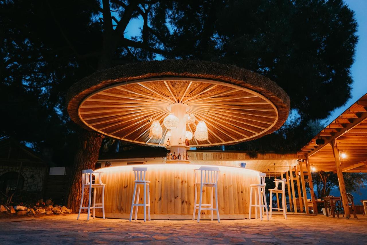 Pino Mar Luxury Bungalows Erdek Bagian luar foto