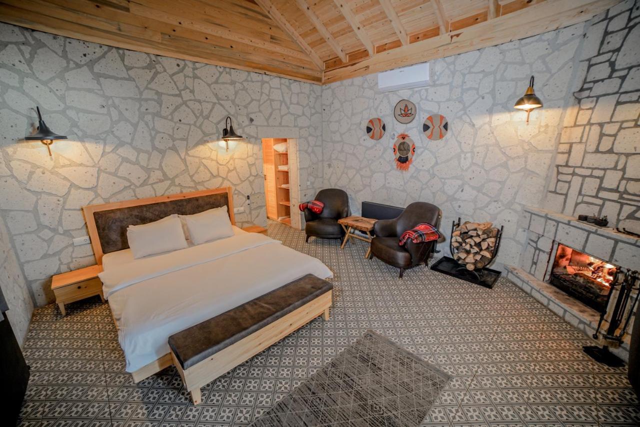 Pino Mar Luxury Bungalows Erdek Bagian luar foto