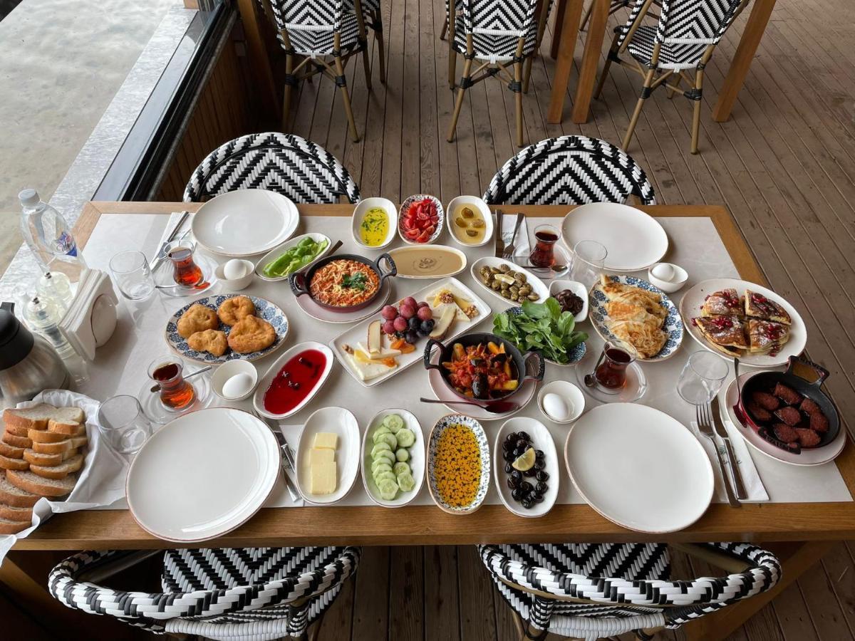 Pino Mar Luxury Bungalows Erdek Bagian luar foto