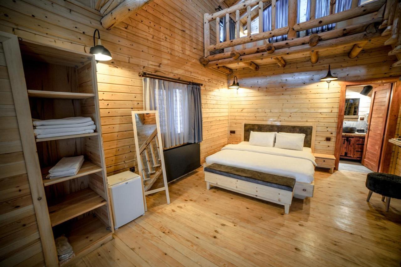 Pino Mar Luxury Bungalows Erdek Bagian luar foto