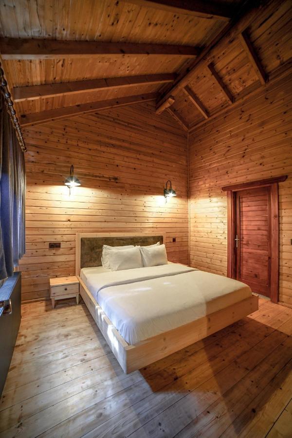 Pino Mar Luxury Bungalows Erdek Bagian luar foto