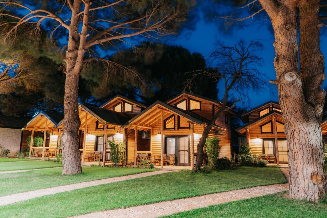 Pino Mar Luxury Bungalows Erdek Bagian luar foto