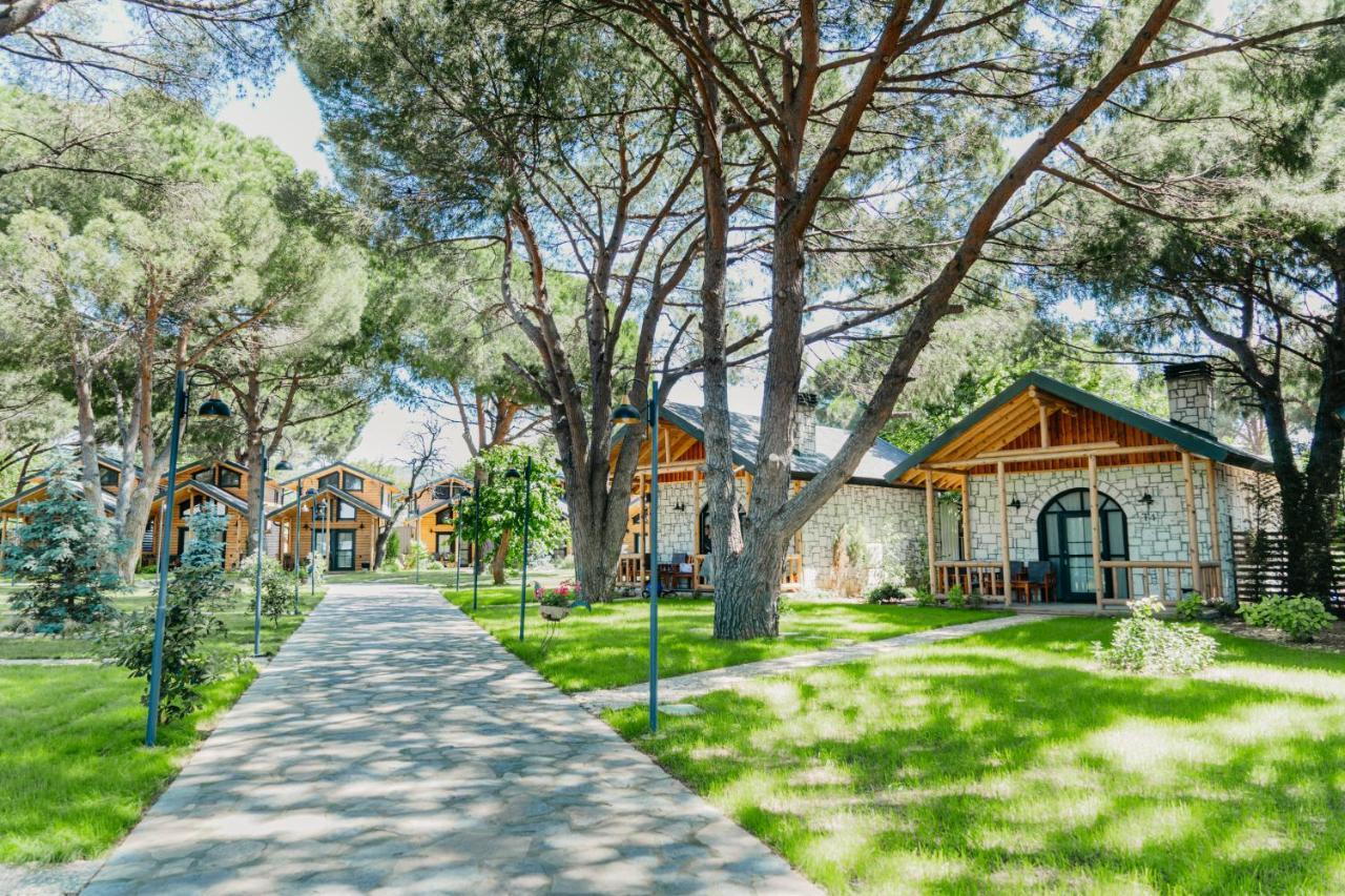 Pino Mar Luxury Bungalows Erdek Bagian luar foto